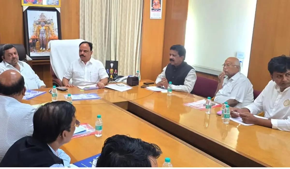 ಚಿತ್ರದುರ್ಗ ನೂತನ ಡಿಸಿ ಆಫೀಸ್ ಕಟ್ಟಡಕ್ಕೆ ಭೂಮಿ ನೀಡಲು ತೋಟಗಾರಿಕೆ ಇಲಾಖೆ ಸಚಿವರ ಸಮ್ಮತಿ: ಬೆಂಗಳೂರಿನಲ್ಲಿ ನಡೆದ ಸಭೆಯಲ್ಲಿ ತೀರ್ಮಾನ