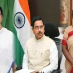 ರಾಷ್ಟ್ರಪತಿ ದ್ರೌಪದಿ ಮುರ್ಮು ಅವರಿಗೆ ಅವಮಾನ: ಮಮತಾ ಬ್ಯಾನರ್ಜಿ ಸರ್ಕಾರಕ್ಕೆ ಕೇಂದ್ರ ಸಚಿವ ಪ್ರಲ್ಹಾದ ಜೋಶಿ ತರಾಟೆ