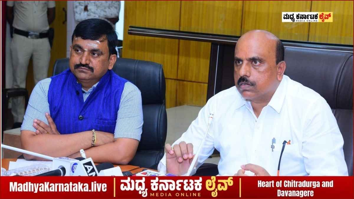ಚಿತ್ರದುರ್ಗ ಜಿಲ್ಲೆಯಲ್ಲಿ ಜೂನ್ 30 ರಿಂದ ಜುಲೈ 29 ರವರೆಗೆ ಬಿಎಲ್‌ಒಗಳಿಂದ ಮನೆ-ಮನೆ ಮತದಾರರ ಗಣತಿ: ಜಿಲ್ಲಾಧಿಕಾರಿ ಟಿ. ವೆಂಕಟೇಶ್